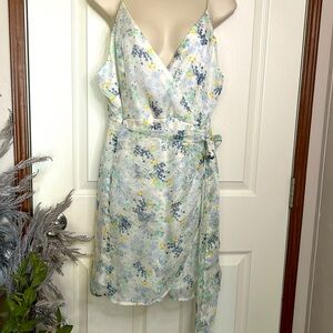 WOMENS | ALTAR’D STATE | CHIFFON DRESS | LARGE